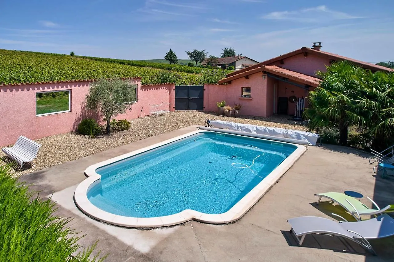 Domaine Gilles Coperet- Artisan-Vigneron- Chambres D'Hotes Les Glycines - Régnié Frankrijk